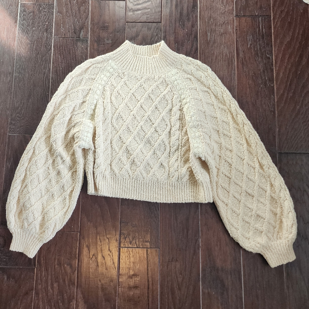 Free people chunky knit crop sweater